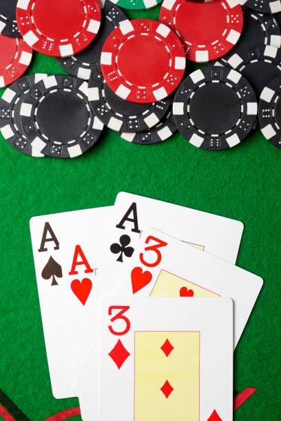 Mahjong Ways grid-based slot game